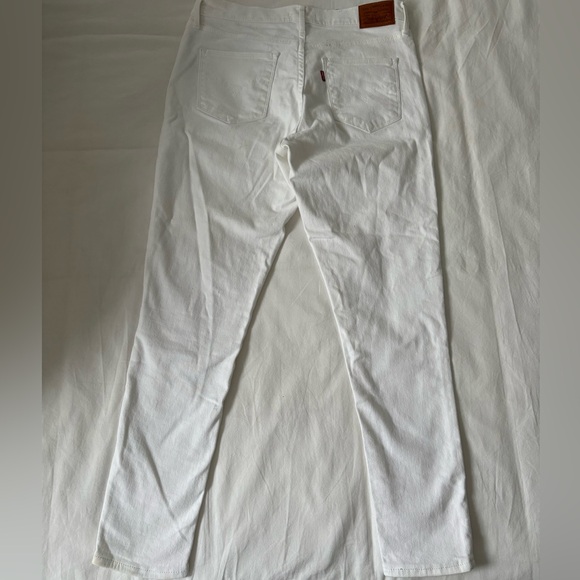 Levi’s 311 White Cropped Skinny Jeans - Picture 6 of 10